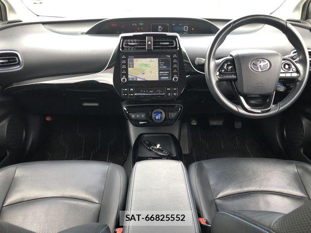 Toyota PRIUS 2021-09 8871839-2