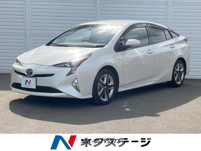 Toyota PRIUS 2017-03 8871849-0