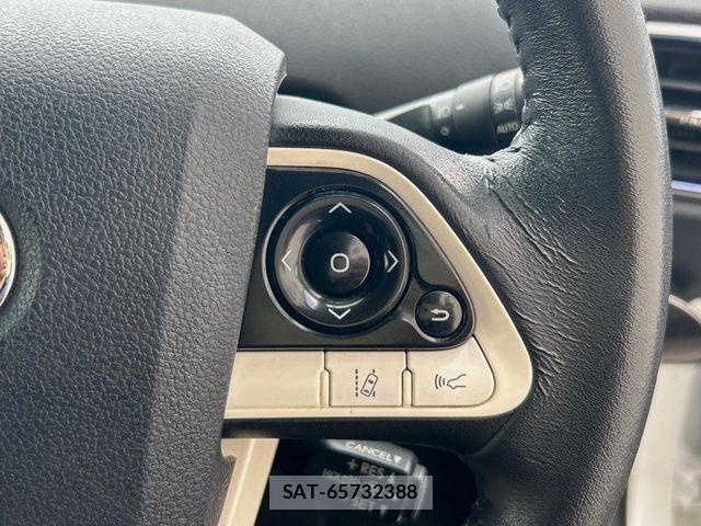 Toyota PRIUS 2017-09 8871847-6