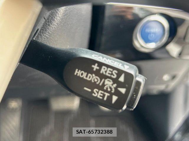 Toyota PRIUS 2017-09 8871847-7