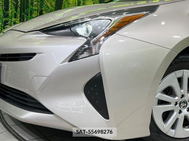 Toyota PRIUS 2016-03 8871851-11