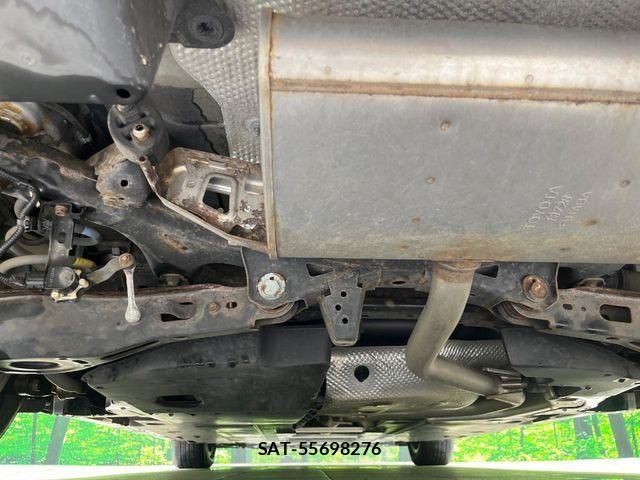 Toyota PRIUS 2016-03 8871851-18