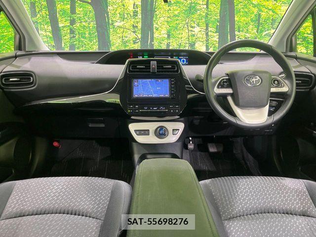 Toyota PRIUS 2016-03 8871851-1