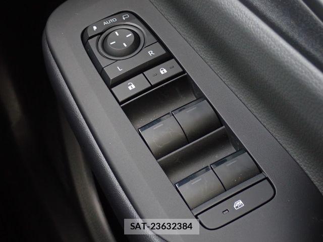 Toyota PRIUS 2024-05 8871836-13