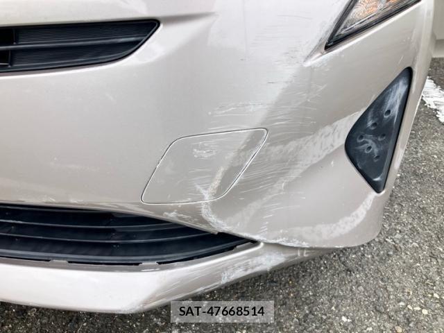 Toyota PRIUS 2016-01 8871853-22