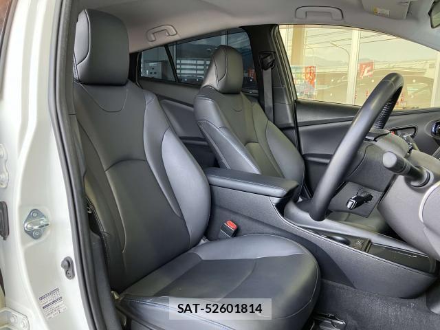 Toyota PRIUS 2020-03 8871837-15