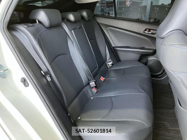 Toyota PRIUS 2020-03 8871837-16