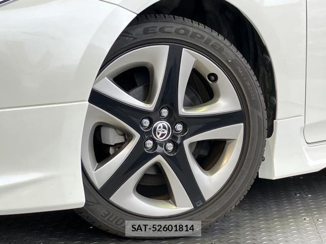 Toyota PRIUS 2020-03 8871837-3
