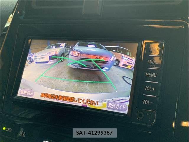Toyota PRIUS 2016-10 8871854-16