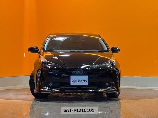 Toyota PRIUS 2020-08 8881614-18