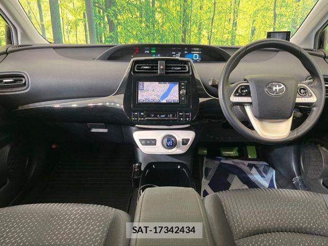 Toyota PRIUS 2017-12 8881627-1