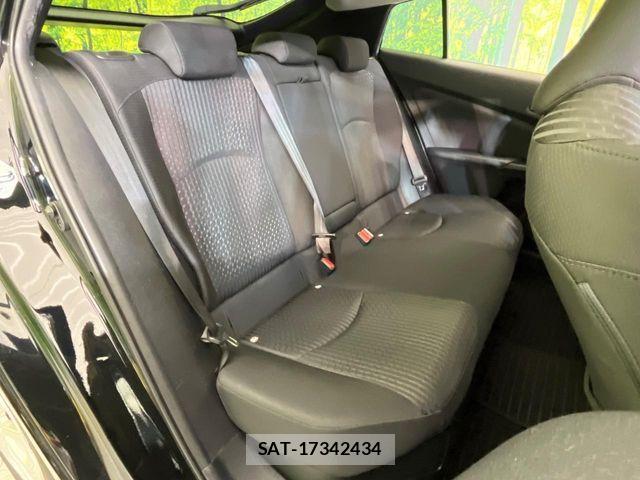 Toyota PRIUS 2017-12 8881627-8