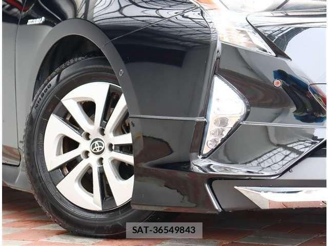 Toyota PRIUS 2018-01 8881607-22