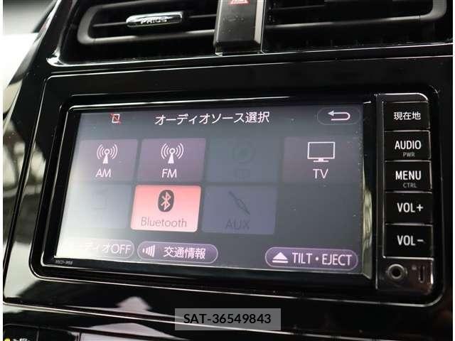 Toyota PRIUS 2018-01 8881607-4