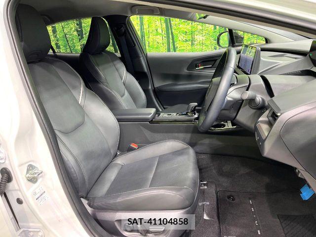 Toyota PRIUS 2024-07 8881588-7
