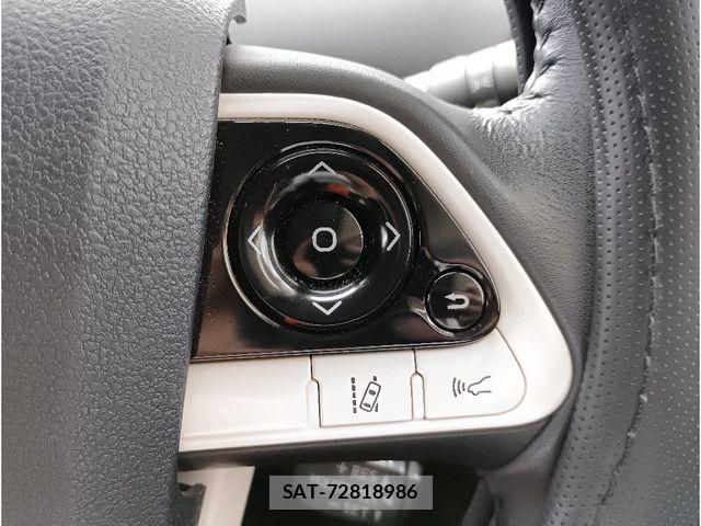 Toyota PRIUS 2016-03 8881631-23