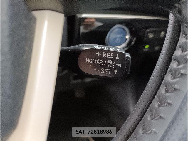 Toyota PRIUS 2016-03 8881631-24
