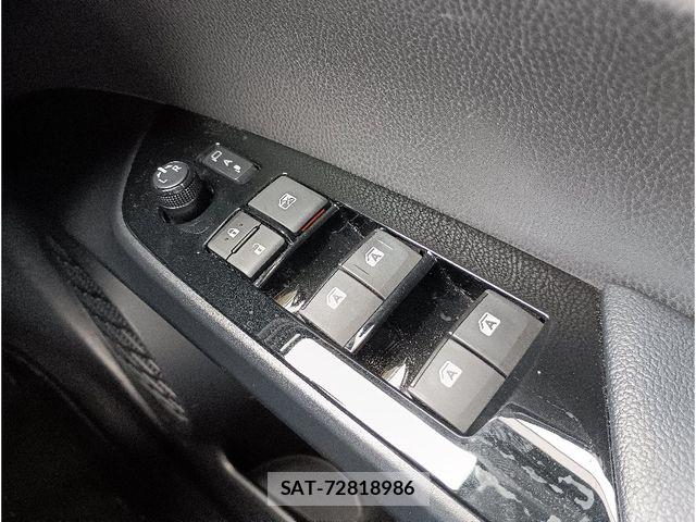 Toyota PRIUS 2016-03 8881631-25