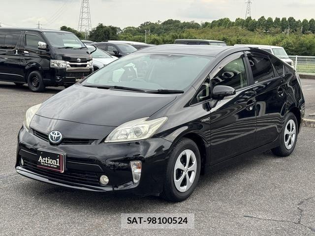 Toyota PRIUS 2014-02 8881647-0