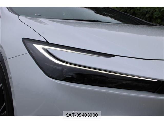 Toyota PRIUS 2023-09 8881590-10