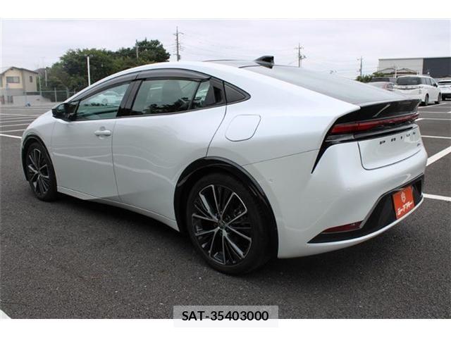 Toyota PRIUS 2023-09 8881590-14