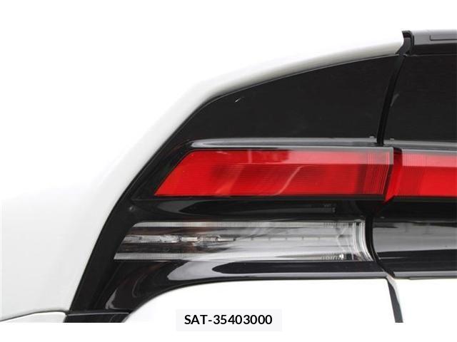 Toyota PRIUS 2023-09 8881590-18