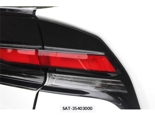 Toyota PRIUS 2023-09 8881590-19