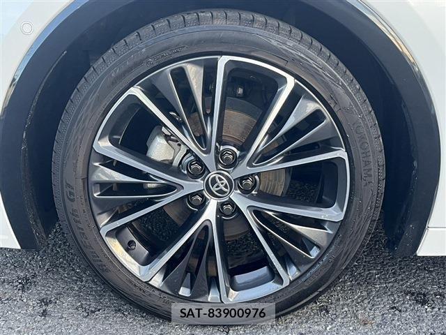 Toyota PRIUS 2024-10 8881591-12
