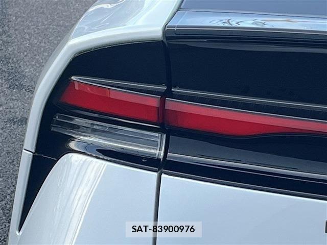 Toyota PRIUS 2024-10 8881591-26