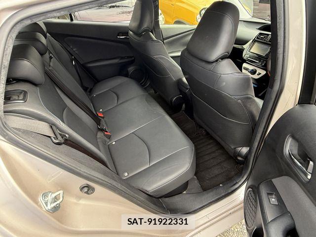 Toyota PRIUS 2016-03 8881644-7