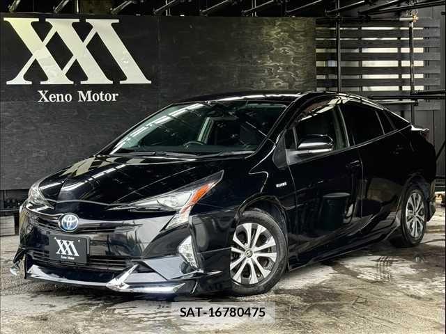 Toyota PRIUS 2016-03 8881628-0