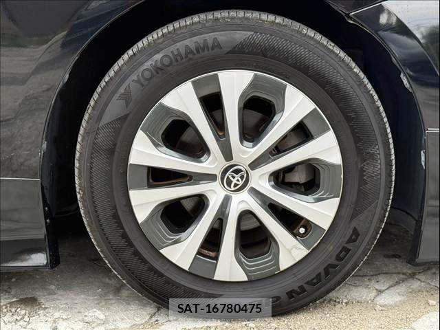 Toyota PRIUS 2016-03 8881628-17