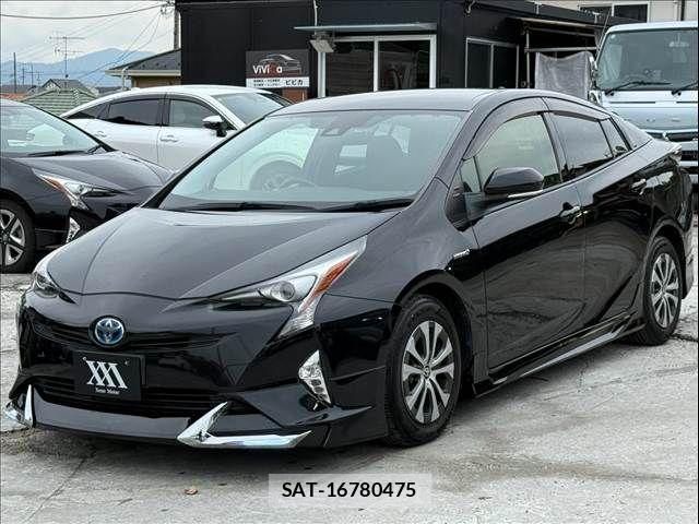 Toyota PRIUS 2016-03 8881628-3