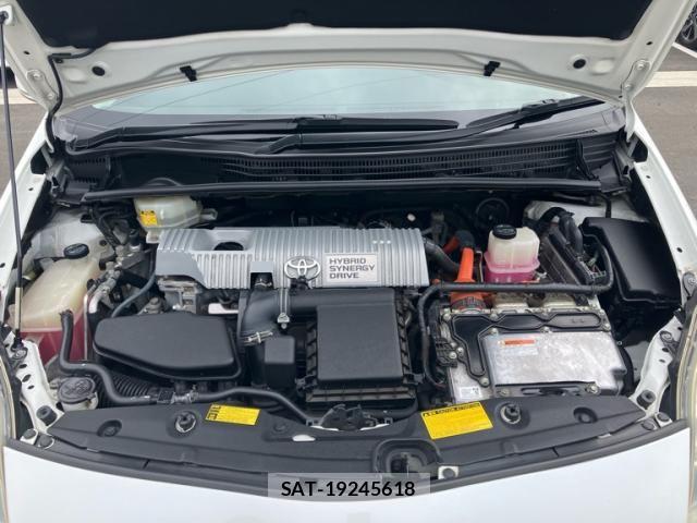Toyota PRIUS 2010-09 8881668-17