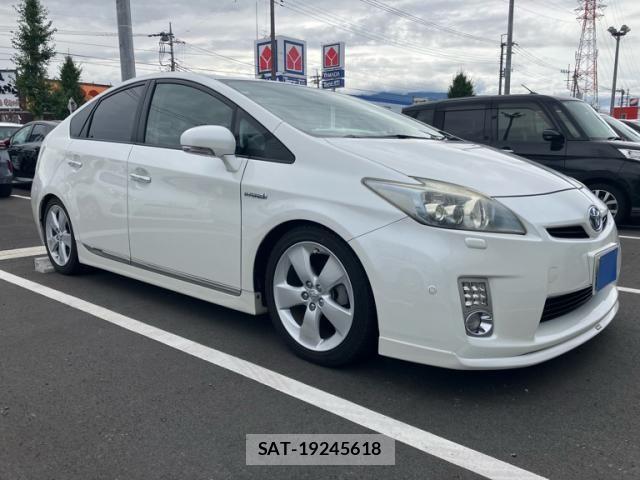 Toyota PRIUS 2010-09 8881668-1
