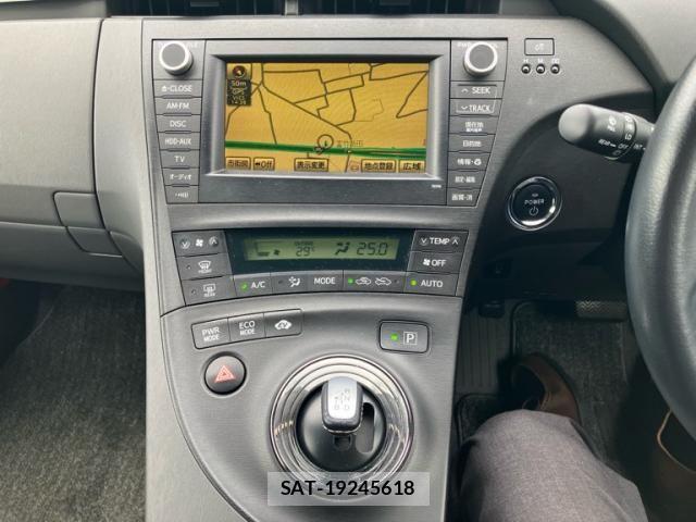 Toyota PRIUS 2010-09 8881668-21