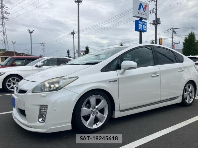 Toyota PRIUS 2010-09 8881668-2