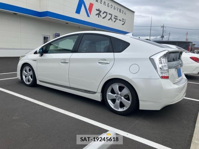 Toyota PRIUS 2010-09 8881668-5