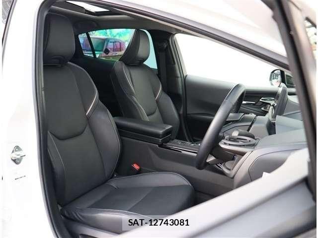 Toyota PRIUS 2023-02 8881584-16