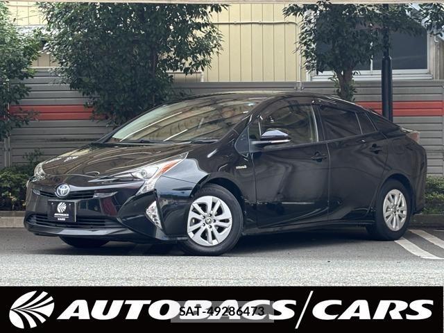 Toyota PRIUS 2017-06 8881616-0
