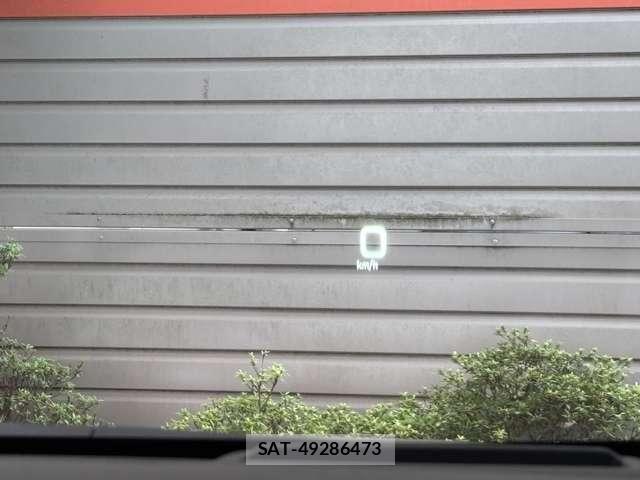 Toyota PRIUS 2017-06 8881616-15