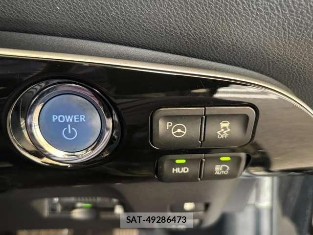 Toyota PRIUS 2017-06 8881616-3