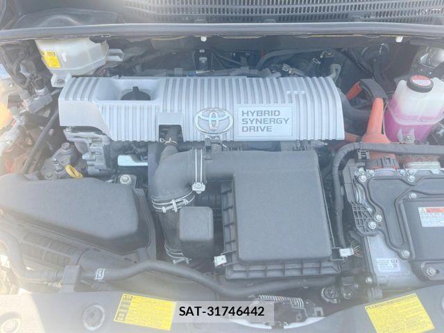Toyota PRIUS 2014-07 8881645-18