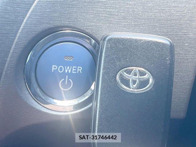 Toyota PRIUS 2014-07 8881645-7