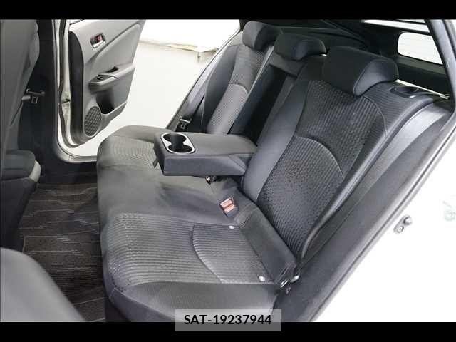 Toyota PRIUS 2016-05 8881623-17