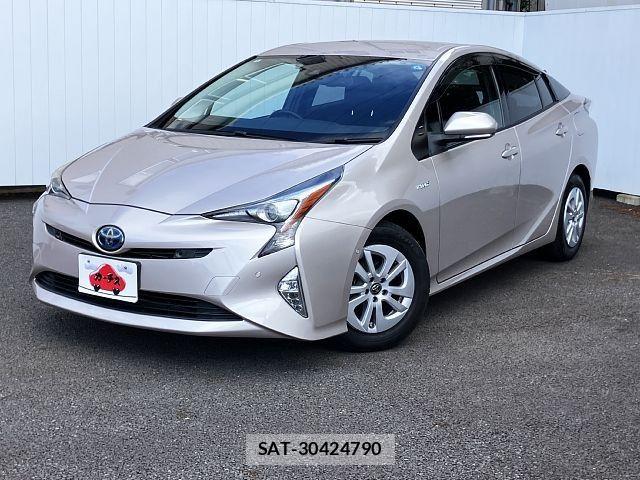 Toyota PRIUS 2016-04 8881626-0