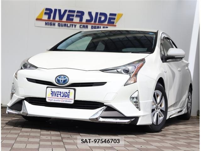 Toyota PRIUS 2017-03 8881604-18