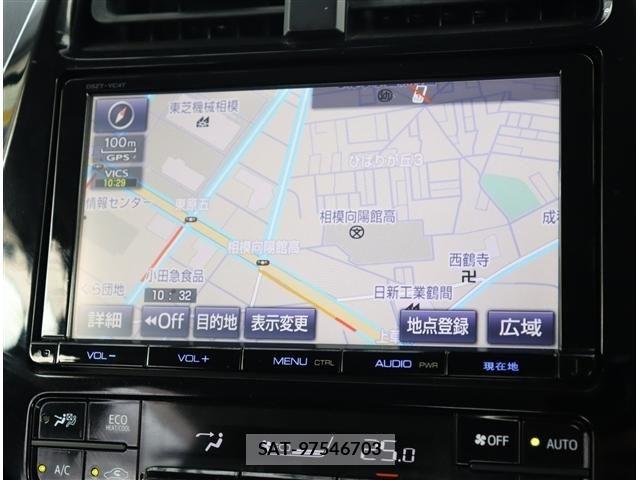 Toyota PRIUS 2017-03 8881604-4