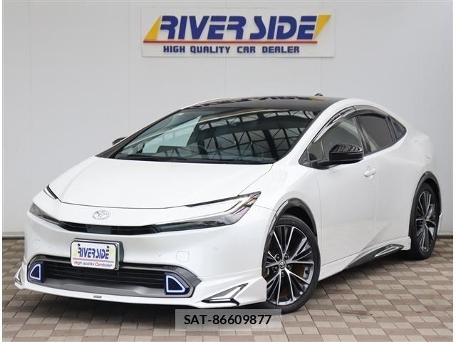 Toyota PRIUS 2023-02 8881585-0