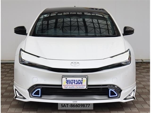 Toyota PRIUS 2023-02 8881585-18